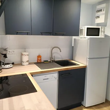 50m De La - Apartmán *