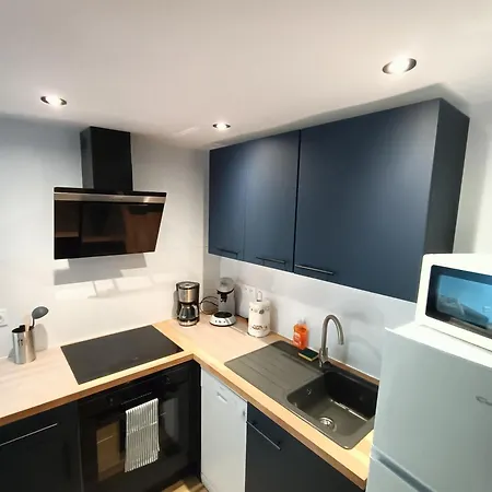 50m De La - Apartmán *