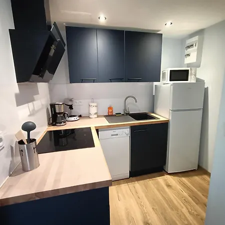 Διαμέρισμα 50m De La -